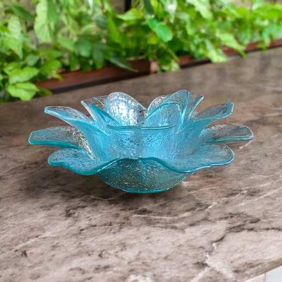 Teal Lotus Candle Holder - Picture 2 of 6
